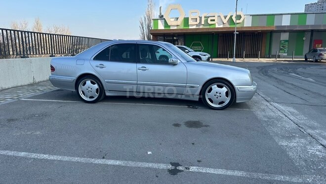 Mercedes E 320 2000, 274,000 km - 3.2 l - Bakı