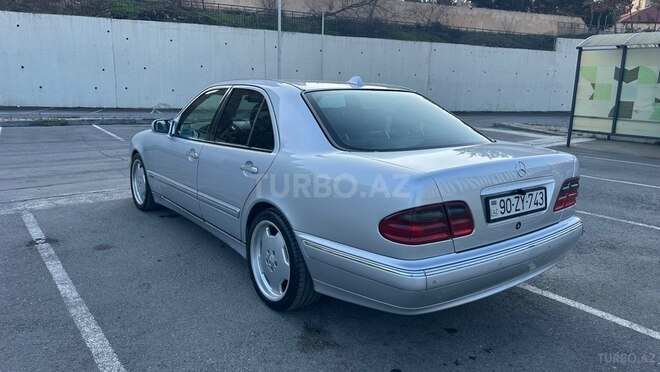 Mercedes E 320 2000, 274,000 km - 3.2 l - Bakı