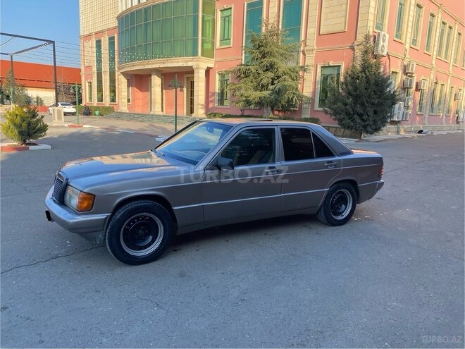 Mercedes 190 1991, 698,456 km - 2.0 l - Şirvan