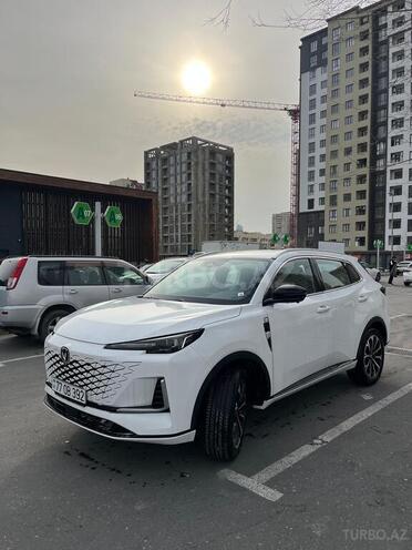 Changan CS 55 Plus 2025, 0 km - 1.5 l - Bakı