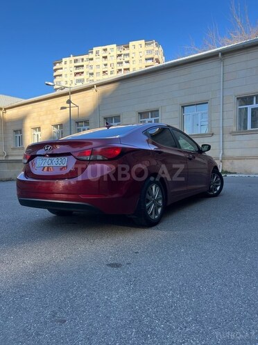 Hyundai Elantra-5