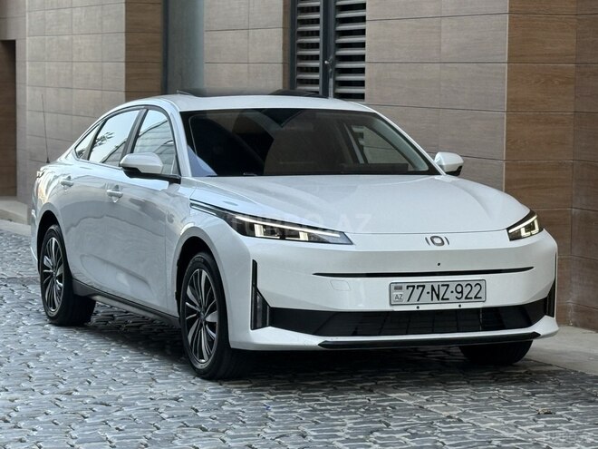 Changan Qiyuan A05 2025, 21,500 km - 1.5 л - Bakı