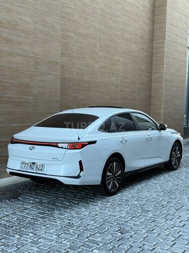 Changan Qiyuan A05 2025, 21,500 km - 1.5 л - Bakı