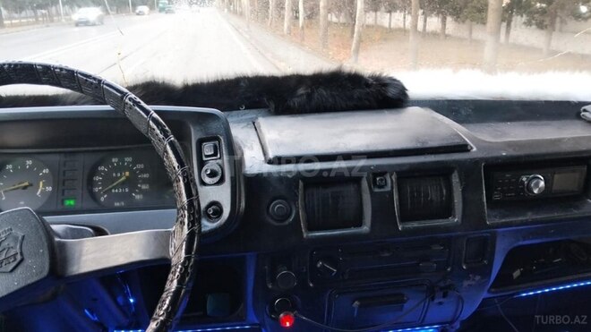 GAZ  2000, 265,000 km - 2.4 l - İsmayıllı