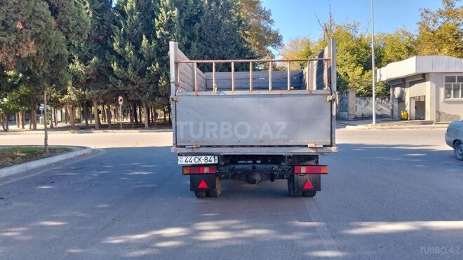 GAZ  2000, 265,000 km - 2.4 l - İsmayıllı