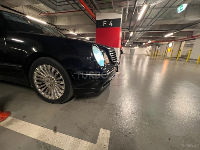 Mercedes E 270 1999, 523,305 km - 2.7 l - Bakı