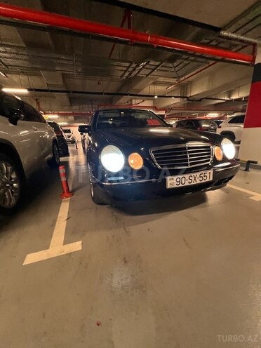 Mercedes E 270 1999, 523,305 km - 2.7 l - Bakı
