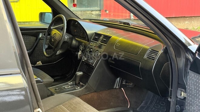 Mercedes C 180 1995, 577,001 km - 1.8 l - Bakı