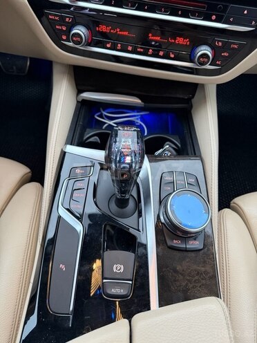 BMW 530 2018, 195,000 km - 2.0 l - Bakı