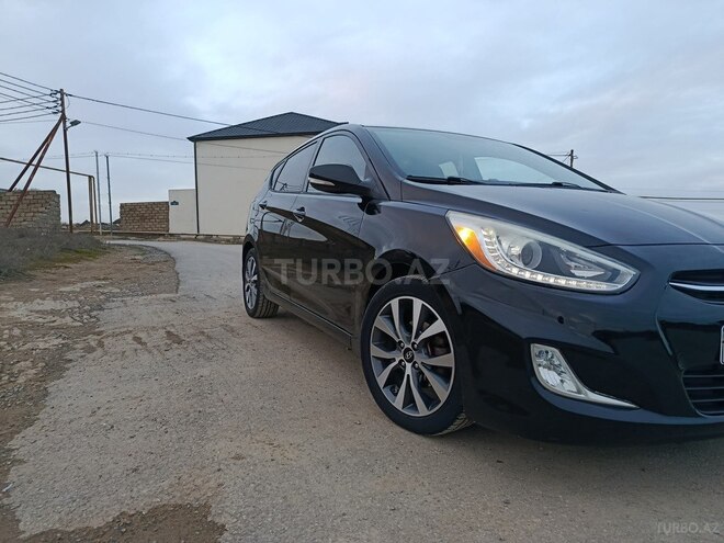 Hyundai Accent 2015, 200,000 km - 1.6 l - Bakı