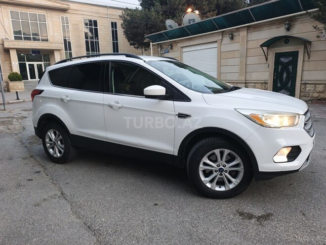 Ford Escape 2017, 226,331 km - 1.5 l - Bakı