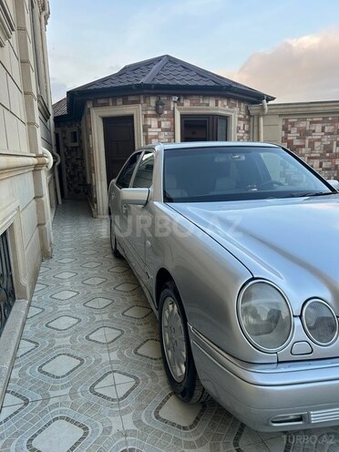 Mercedes E 280 1998, 360,000 km - 2.8 l - Bakı