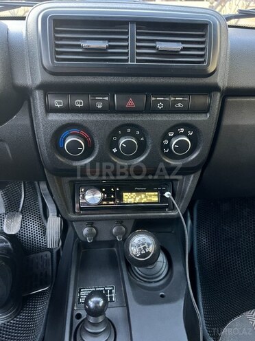 LADA (VAZ) Niva 2021, 43,000 km - 1.7 l - Gəncə