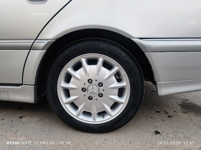 Mercedes C 180 1998, 303,000 km - 1.8 l - Bakı