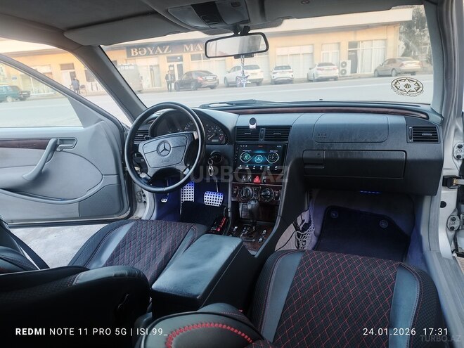 Mercedes C 180 1998, 303,000 km - 1.8 l - Bakı