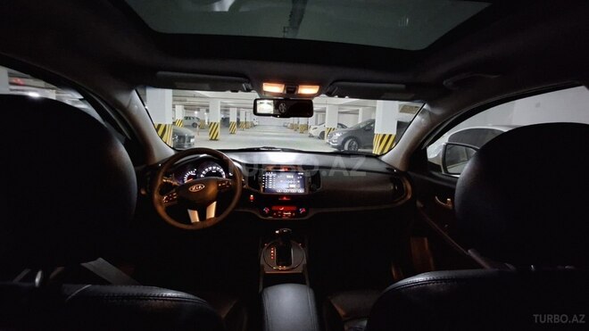 Kia Sportage 2012, 189,000 km - 2.0 l - Bakı