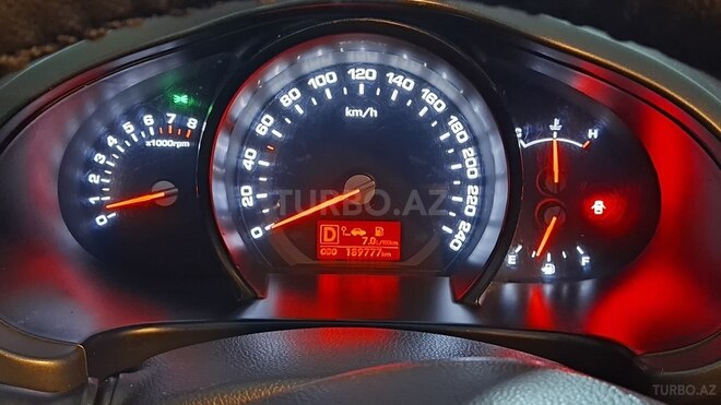 Kia Sportage 2012, 189,000 km - 2.0 l - Bakı