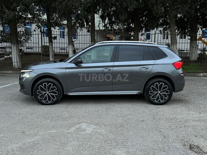 Skoda Kamiq 2023, 55,000 km - 1.6 л - Bakı