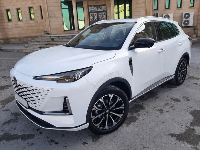 Changan CS 55 Plus 2025, 0 km - 1.5 л - Bakı