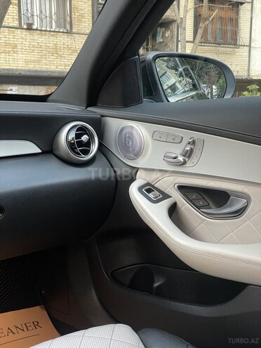 Mercedes C 300 2020, 79,902 km - 2.0 l - Bakı