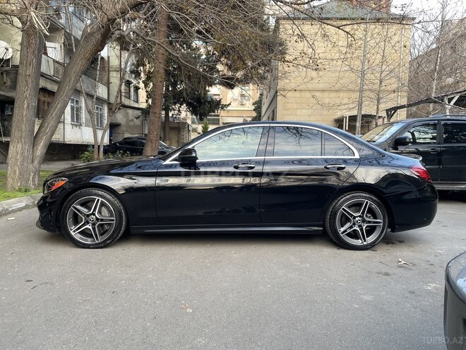 Mercedes C 300 2020, 79,902 km - 2.0 l - Bakı