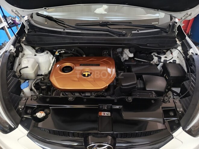 Hyundai ix35-11