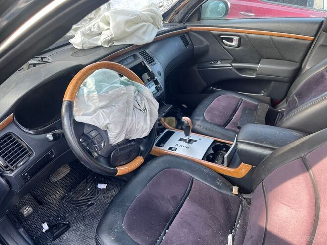 Hyundai Azera 2006, 320,000 km - 3.3 л - Qəbələ