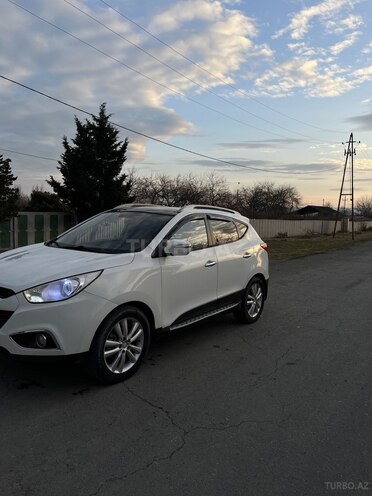 Hyundai ix35 2010, 234,000 km - 2.4 l - Bakı