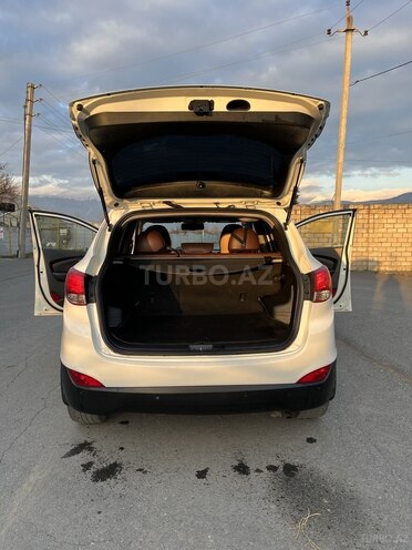 Hyundai ix35 2010, 234,000 km - 2.4 l - Bakı