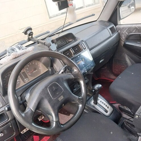 Mitsubishi Pajero io 2000, 435,000 km - 1.8 л - Bakı