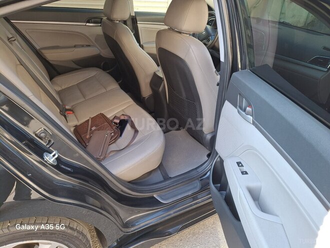 Hyundai Elantra 2016, 178,637 km - 2.0 l - Gəncə