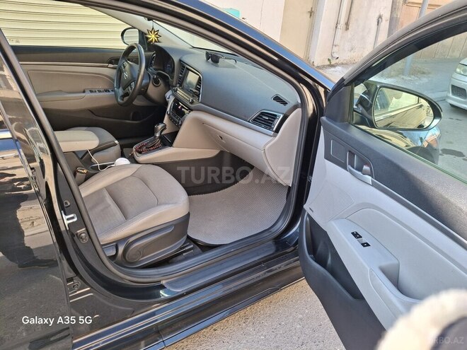 Hyundai Elantra 2016, 178,637 km - 2.0 l - Gəncə