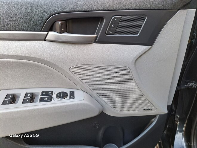 Hyundai Elantra 2016, 178,637 km - 2.0 l - Gəncə