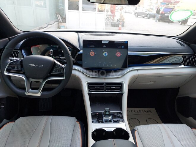 BYD Song Plus DM-İ-8