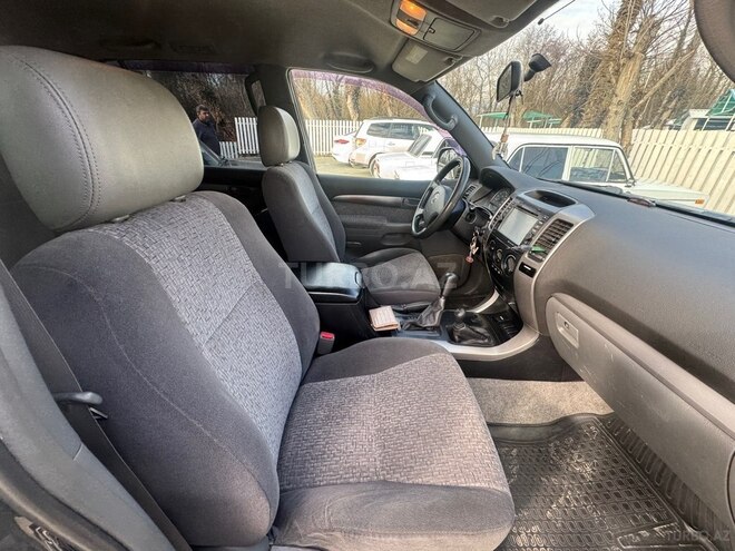 Toyota Land Cruiser Prado 2004, 253,484 km - 2.7 l - Balakən