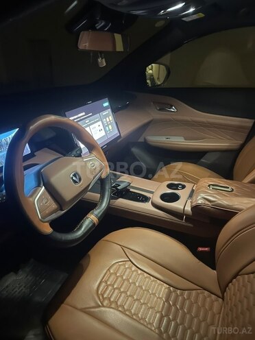 Changan  2025, 9,000 km - 1.5 l - Bakı
