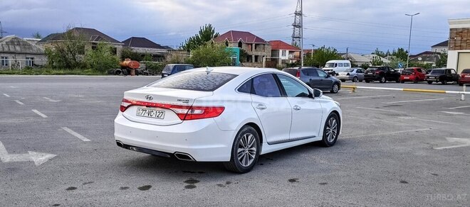 Hyundai Grandeur 2015, 265,000 km - 2.2 l - Bakı