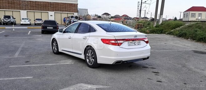 Hyundai Grandeur 2015, 265,000 km - 2.2 l - Bakı