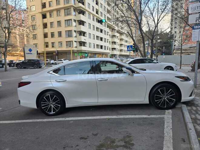 Lexus ES 250 2022, 28,000 km - 2.5 л - Bakı