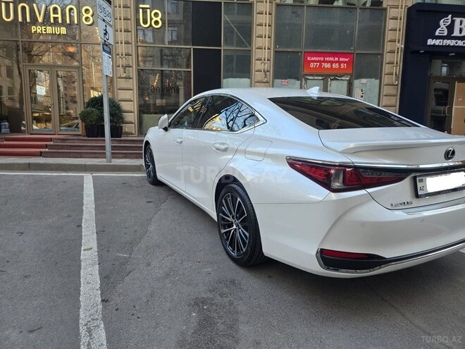 Lexus ES 250 2022, 28,000 km - 2.5 л - Bakı