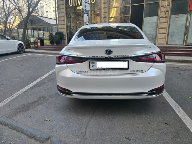Lexus ES 250 2022, 28,000 km - 2.5 л - Bakı