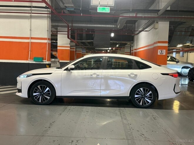 Changan Qiyuan A05 2025, 0 km - 1.5 l - Xırdalan