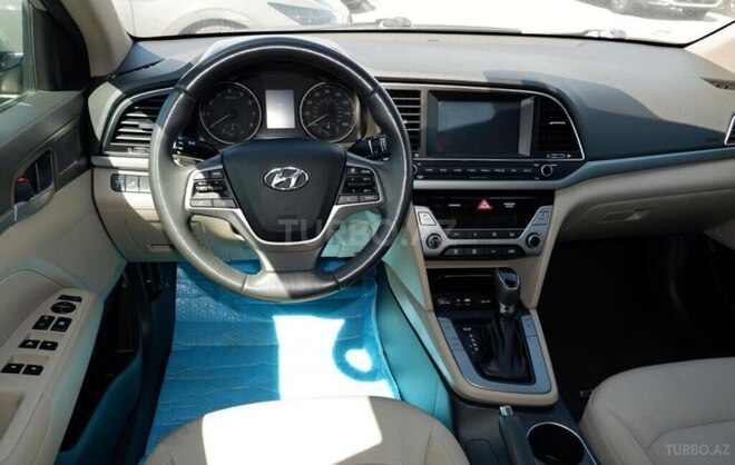Hyundai Elantra 2016, 146,450 km - 2.0 l - Bakı