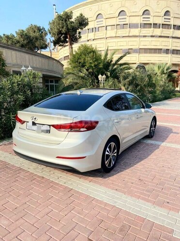 Hyundai Elantra 2016, 146,450 km - 2.0 l - Bakı
