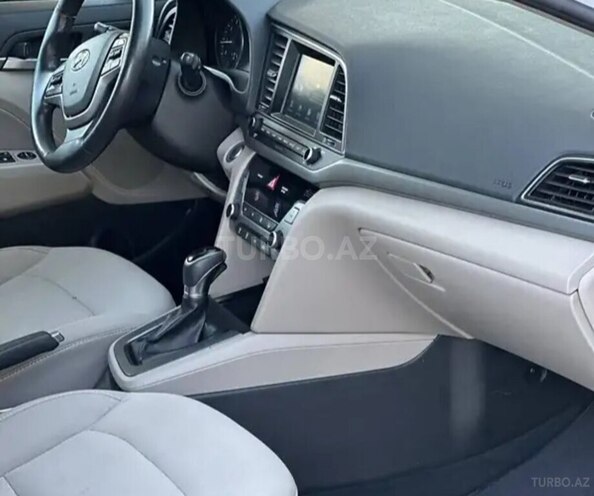 Hyundai Elantra 2016, 146,450 km - 2.0 l - Bakı