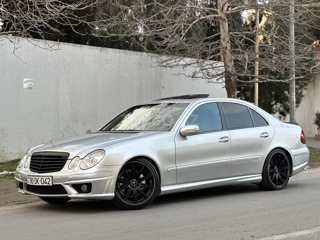 Mercedes E 320 2002, 290,260 km - 3.2 l - Bakı