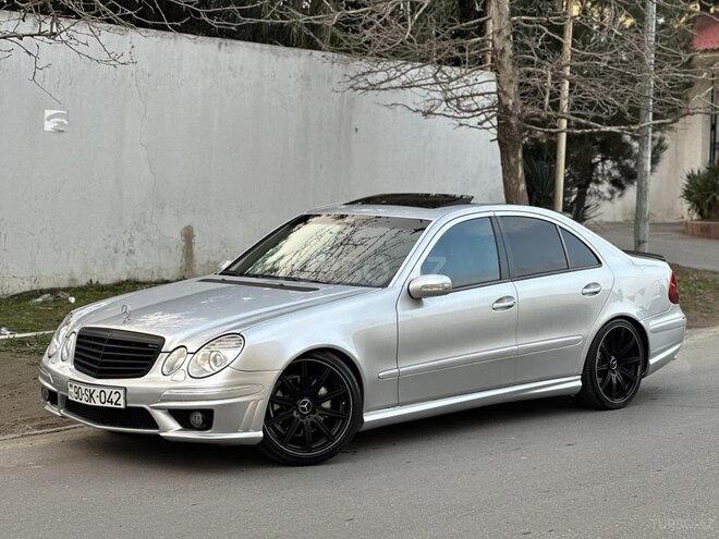 Mercedes E 320 2002, 290,260 km - 3.2 l - Bakı