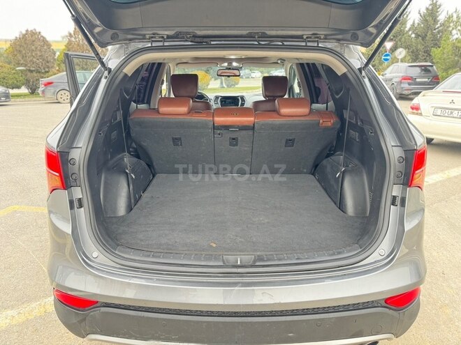 Hyundai Santa Fe-5
