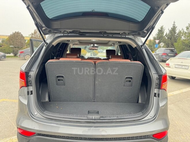 Hyundai Santa Fe-6