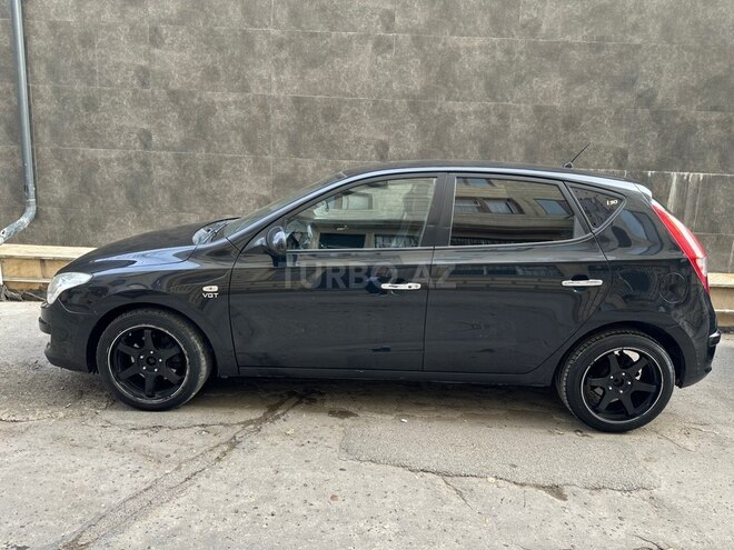 Hyundai i30-7